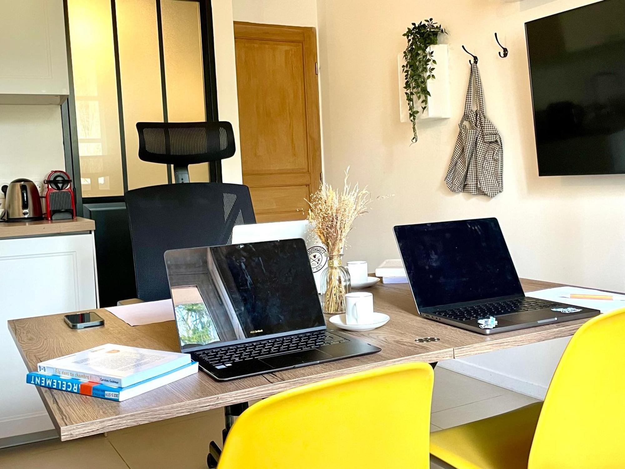 Studio Au Vieux Marly-Le-Roi - Bien Equipe - Matelas De Qualite - 7Min Du Train Vers Paris 외부 사진